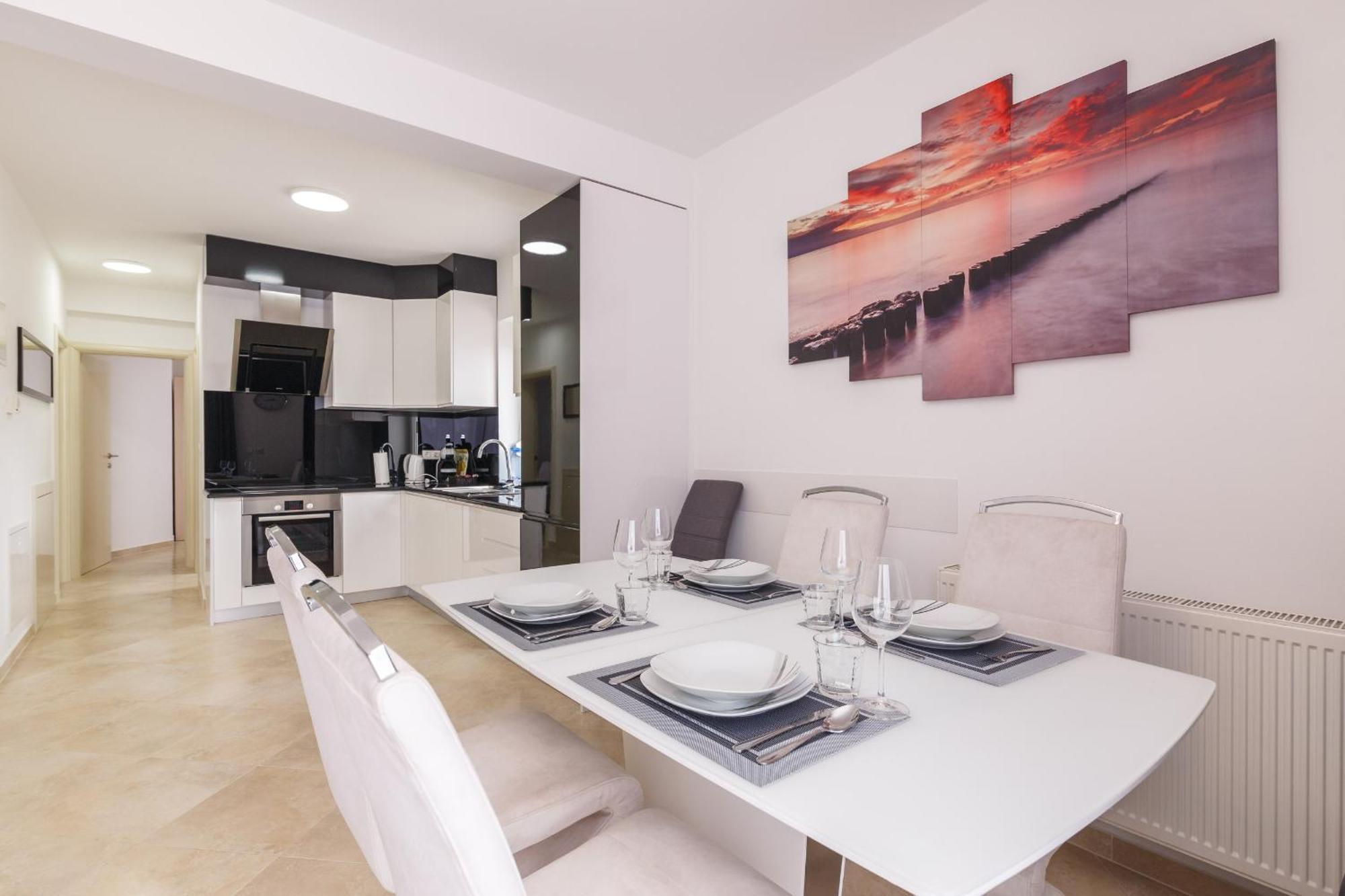 Apartmani Simi - The Wave ซริกเวนิซา ภายนอก รูปภาพ